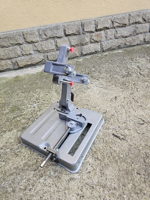 Стойка за ъглошлаиф ф230