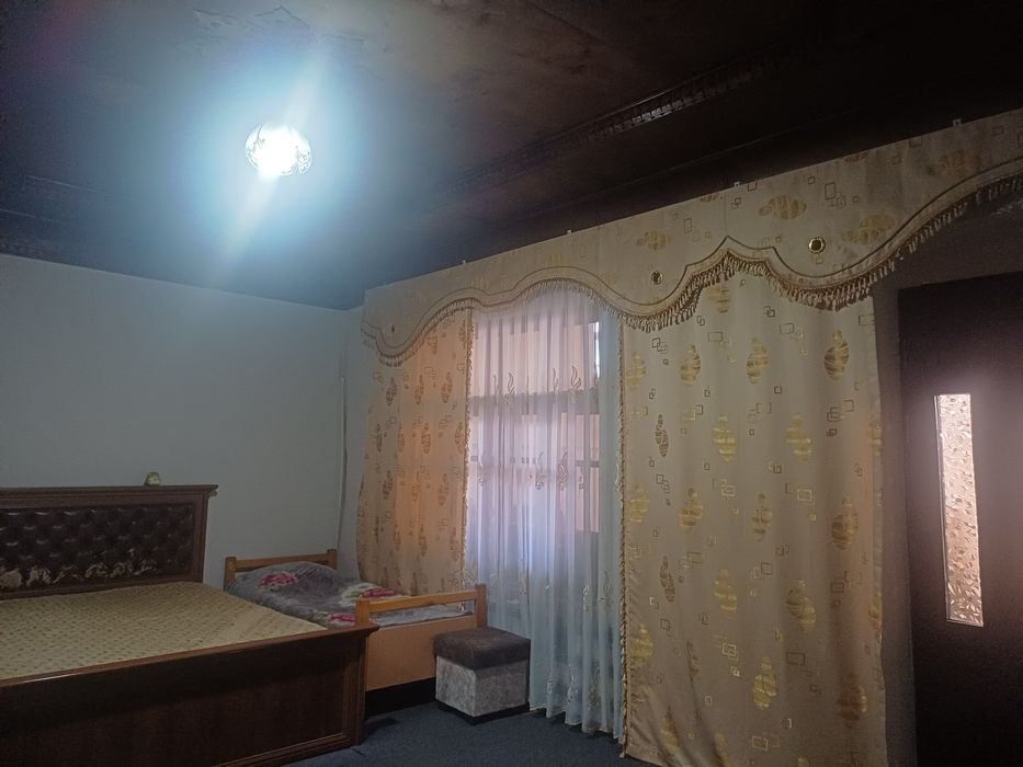 Uy sotiladi parsezda