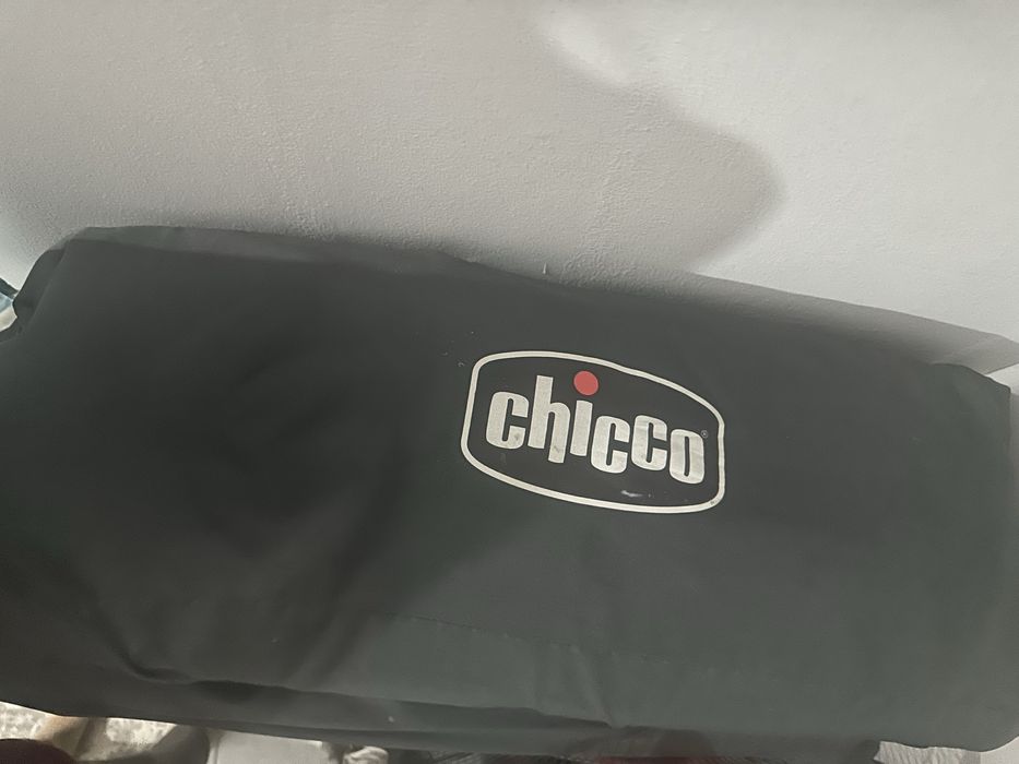 Детский кровать.