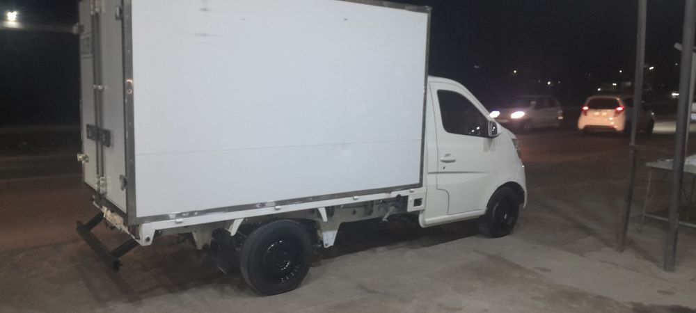 1.6 Матор Чанган Мошина