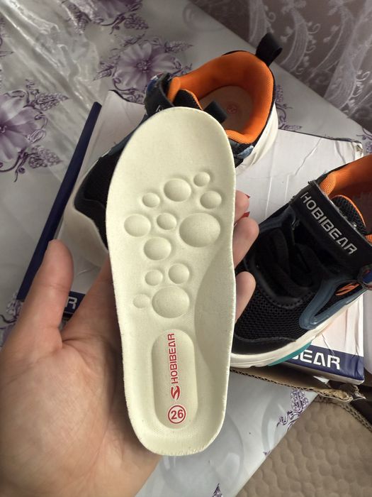 кроссовки детские светящиеся