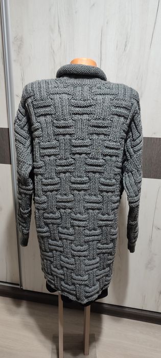 Pulovăr lung,styl rochie,tricotat manual din lână fir gros.