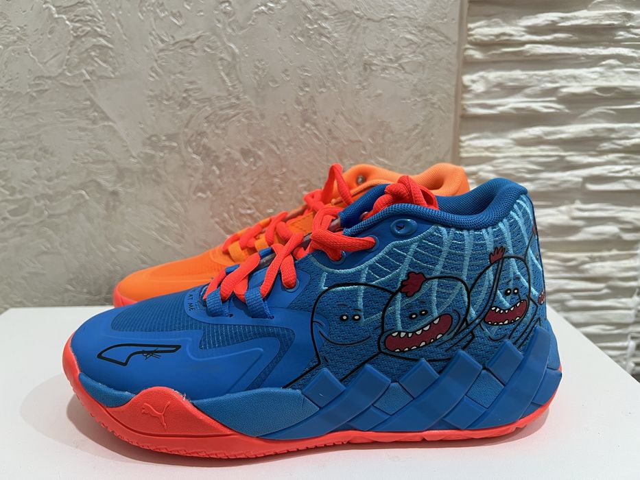 Продам баскетбольные кроссовки