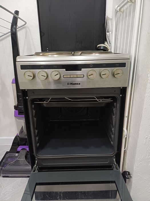 Продам электрическую плиту