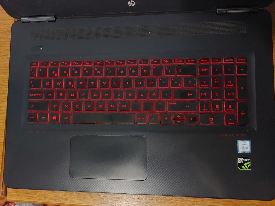 Laptop Gaming HP Omen 17 i7 6700HQ 2,6/3,5Ghz, 12GB, 256GB+1TB, GTX 960M 2G, Windows 11 Office 2024