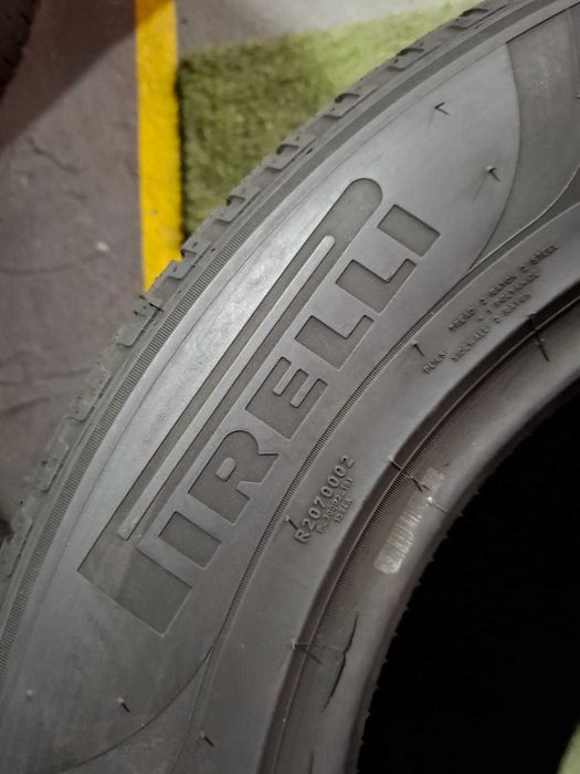 255 60 18 pirelli