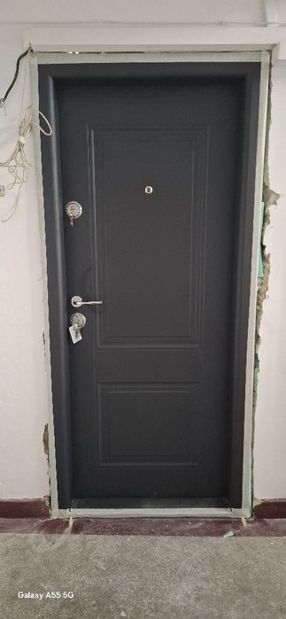 Montez usi de interior/metalice/termopan