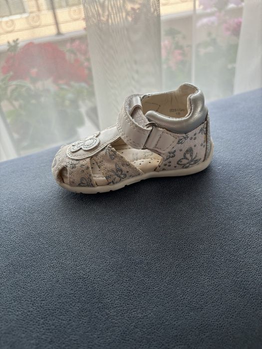 Бебешки сандалки Geoх