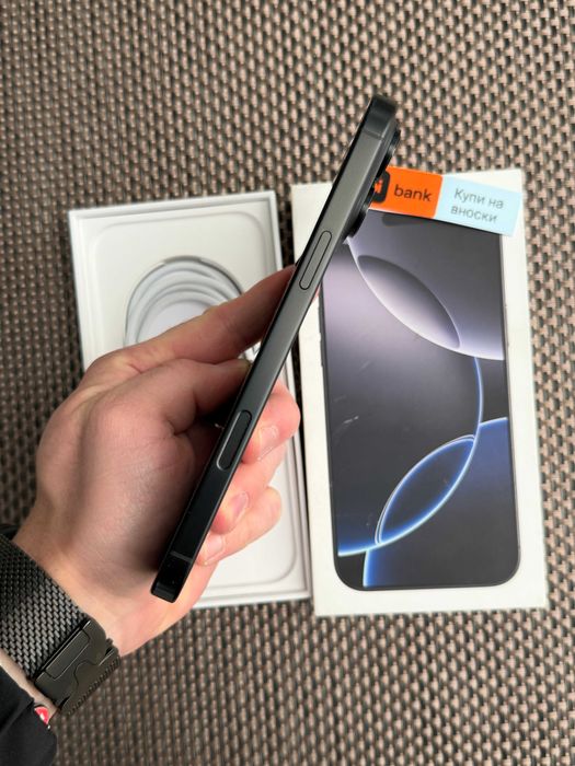 КАТО НОВ! iPhone 16 Pro MAX Лизинг от 32Е/мес MAX Black Titanium 256G