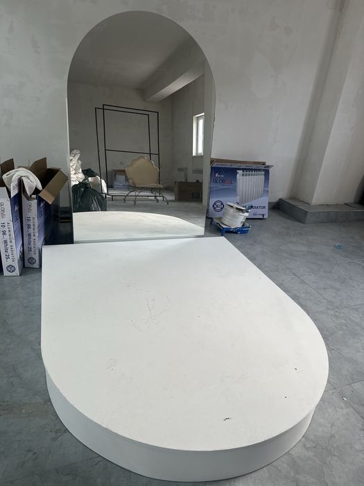 Подиум для магазин и салон