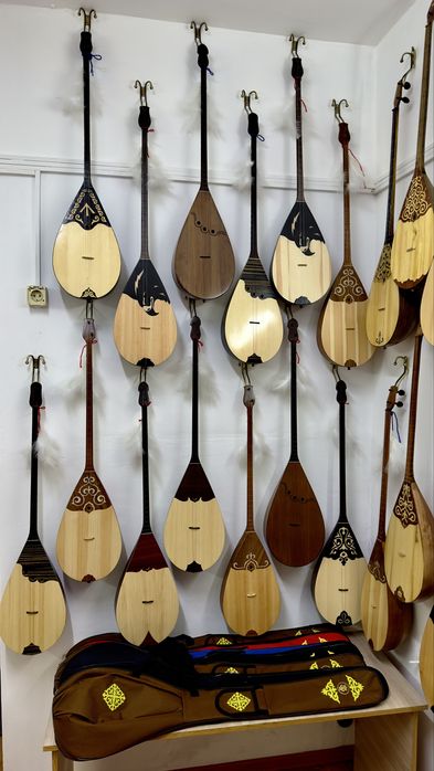 Домбыра іздеп жүрсіз бе?