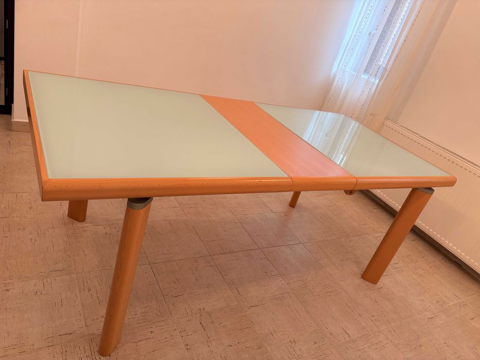 Masa dining din lemn cu blat din sticlă - Mobexpert