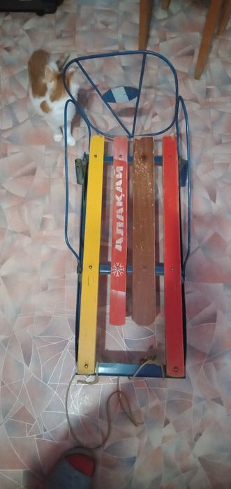 Продам санки детские