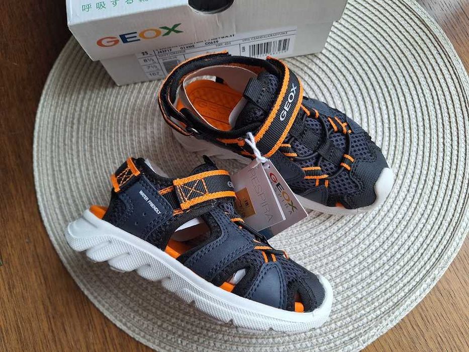 Сандали, чисто нови, Biomecanics, Camper, Geox - н. 25
