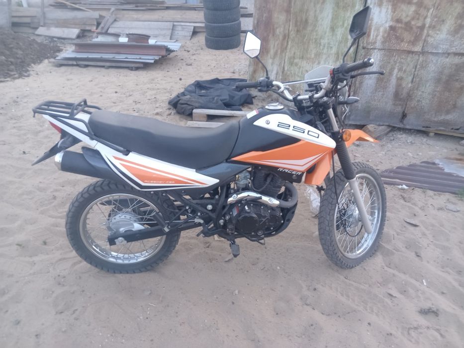 Продам мотоцикл рейсер