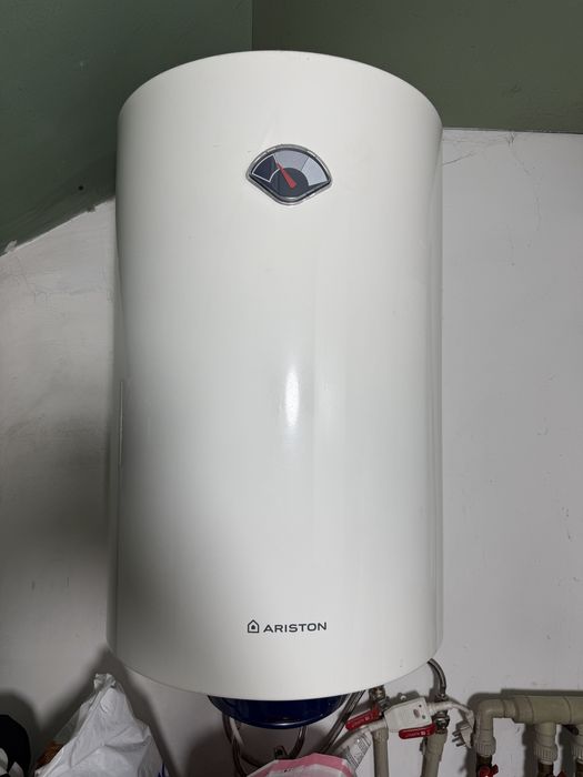 Аристон продам новый