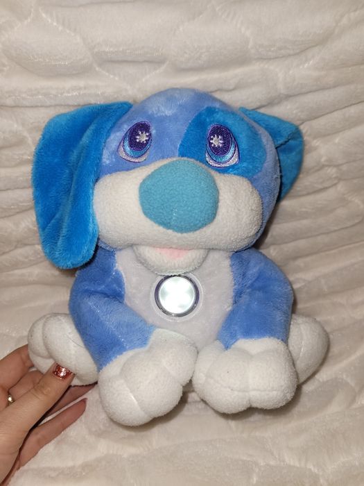 Говорещ мики маус и куче с прожектор