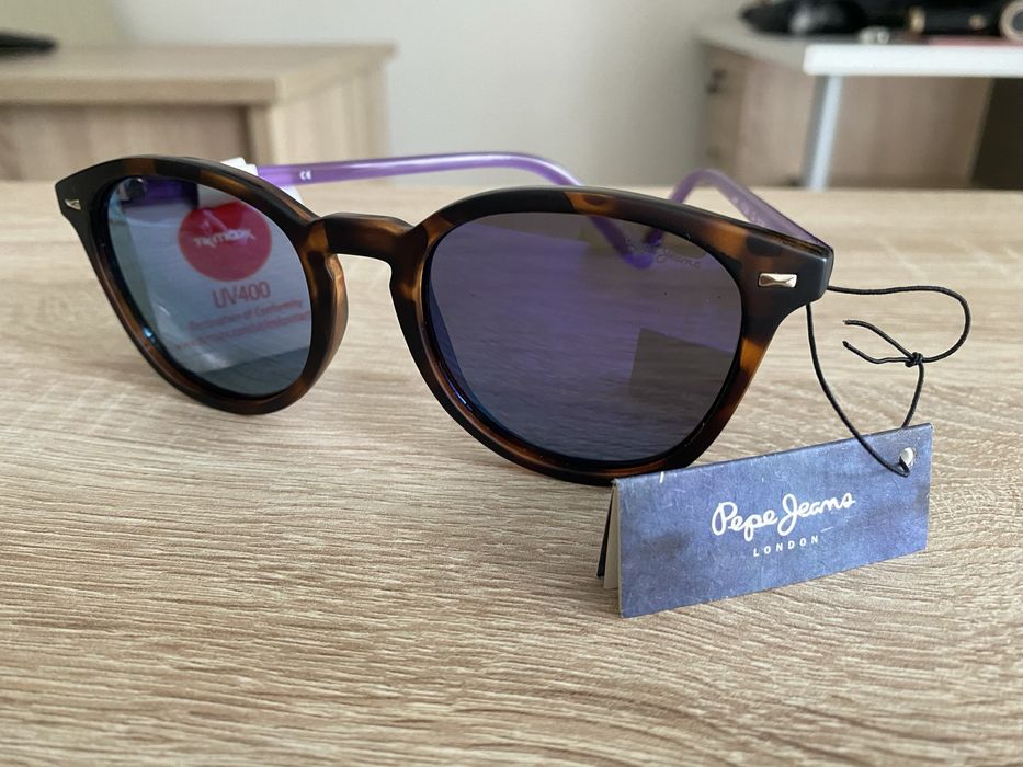 Маркови слънчеви очила