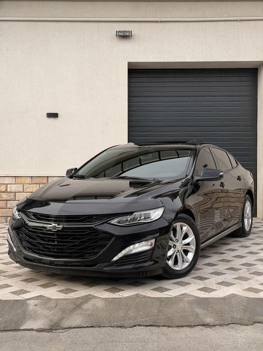 Malibu 2 turbo 2020yil usti qismi polni XL qlingan mowna idial iwi yoq