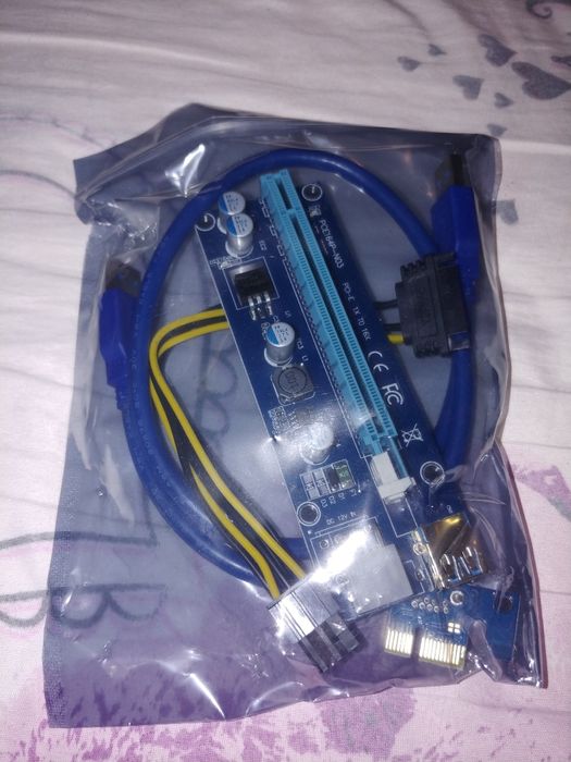 Kituri riser placa video PCI-E