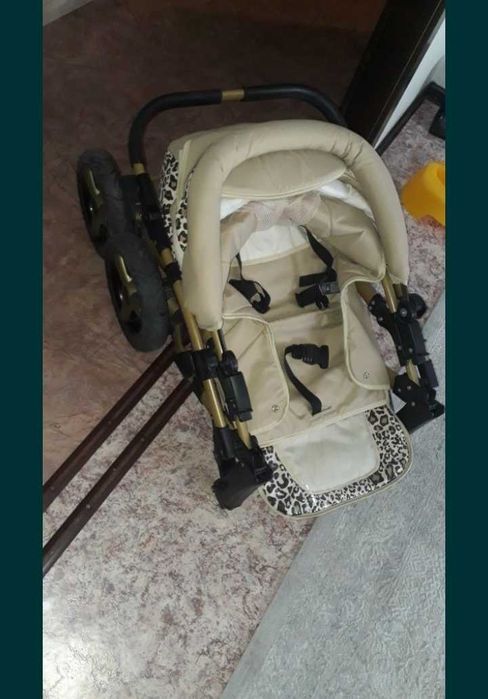 Коляска трансформер всесезонная