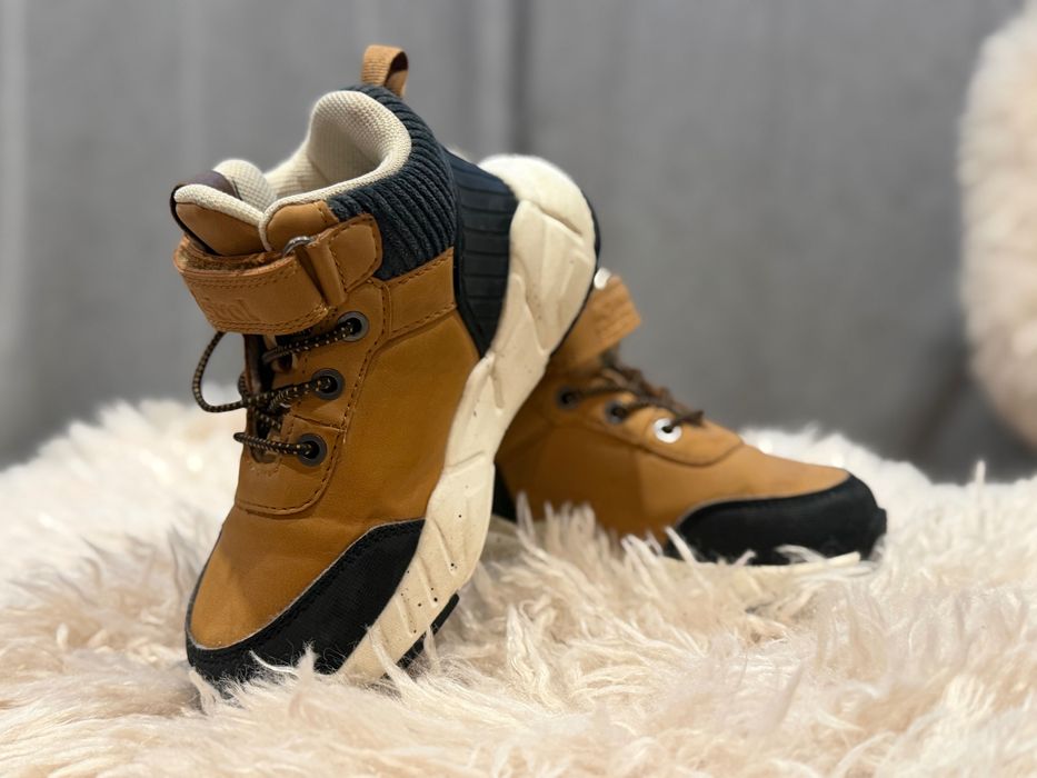 Детски боти номер 28(17см)