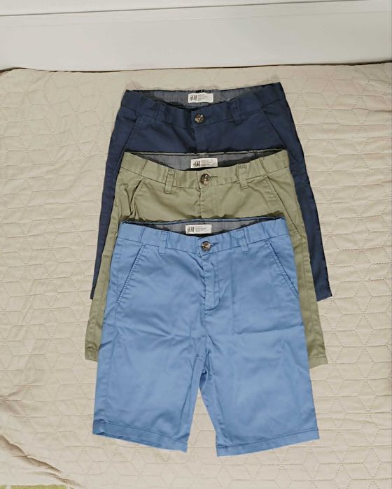 Комплект къси чино панталони H&M за момче, размер 134