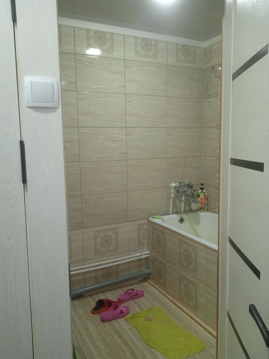 продается срочно1ком кв 1 микрорайон