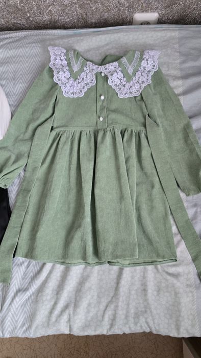 Платье на девочку