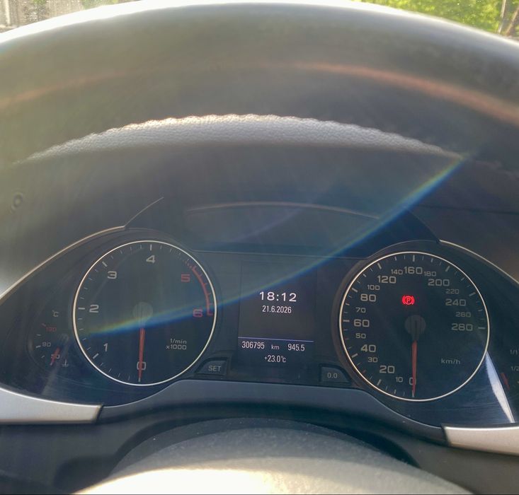Audi A4 B8 2.0 TDI CAGA 2009