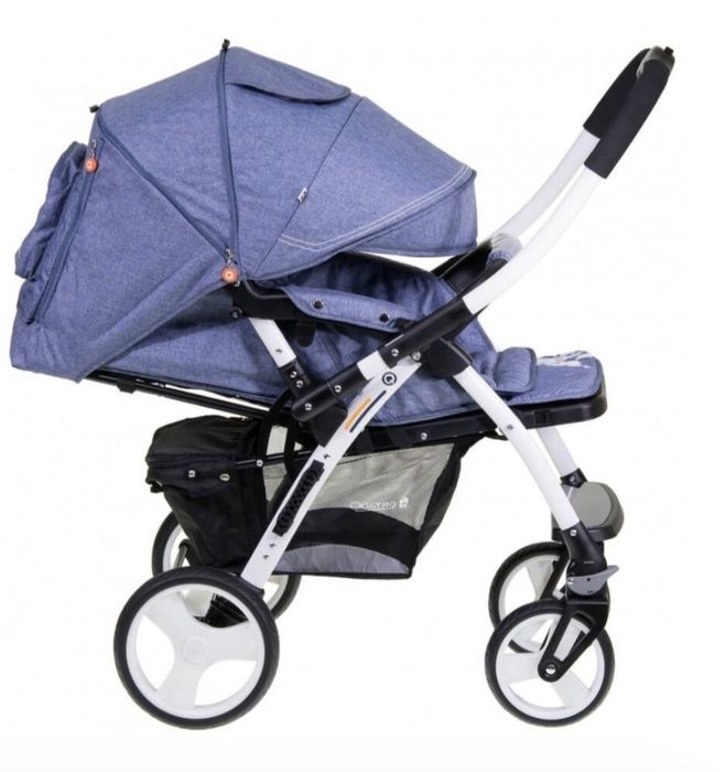 Срочно продается коляска Quatro monza