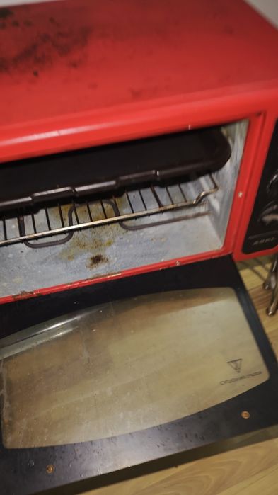 Продам духовую печь