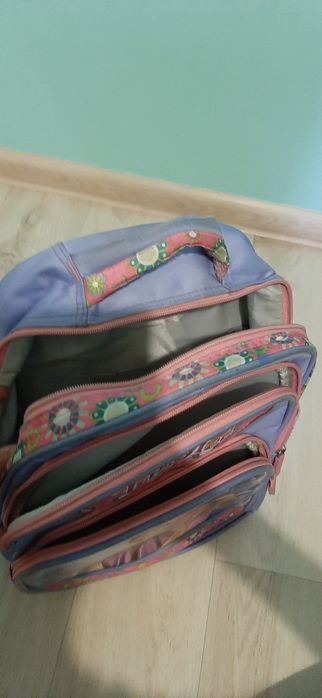 Школьный рюкзак.