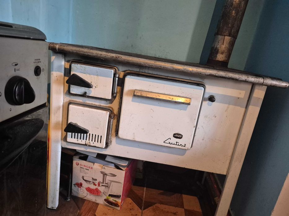 Vând soba de gătit