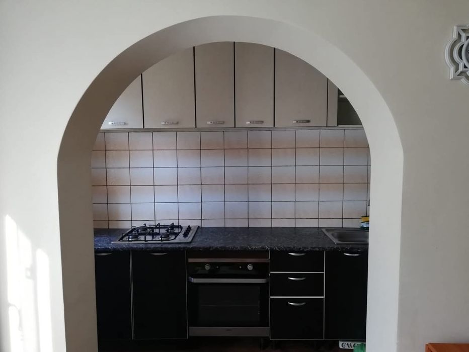 Apartament cu 3 camere, Podul Roș, Aleea Rozelor