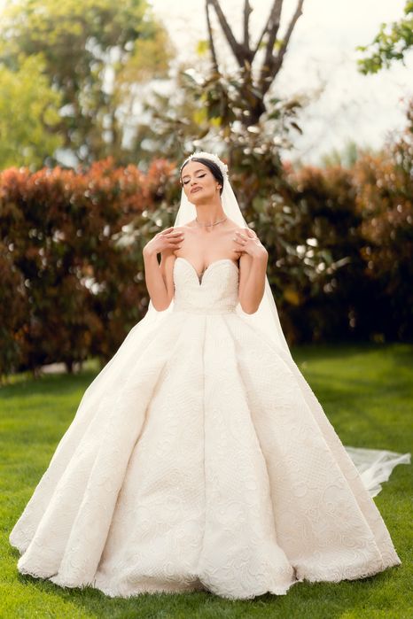 Rochie de mireasa, creație Alinka