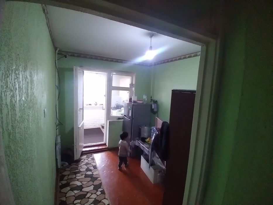 Маргилон гастраном Уй Сотилади 3 хоналик квартира