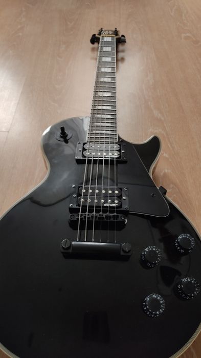 Продам гитару Gibson Les Paul custom