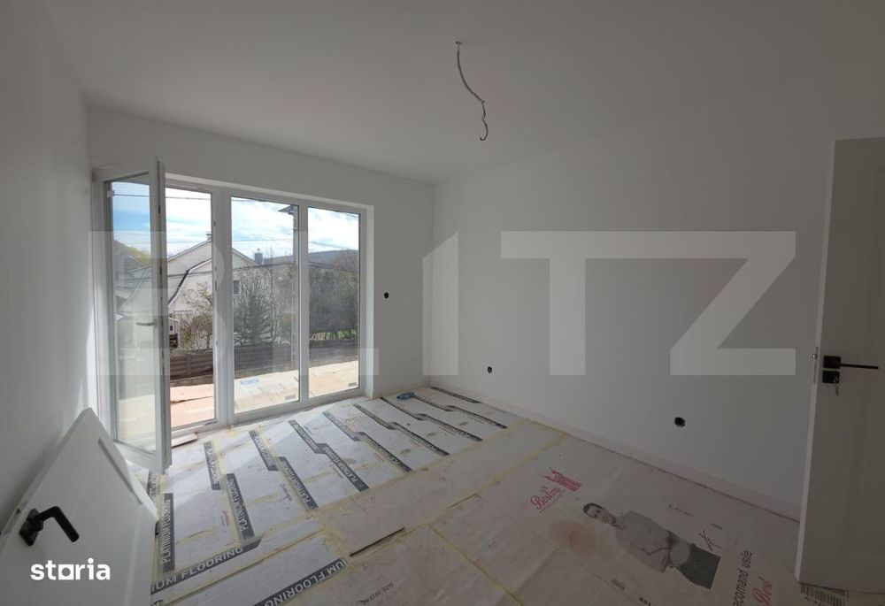 Apartament cu 3 camere, 1 bai,  decomandat Calea Moldovei, se vinde fi