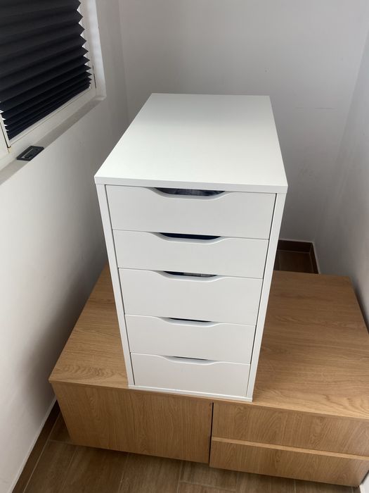 Comoda Alba ikea