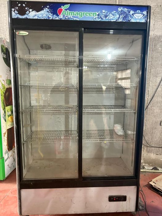 Продам холодильник