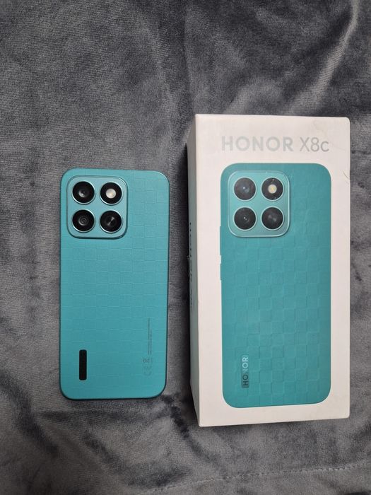 Новый Honor X8c на гарантии