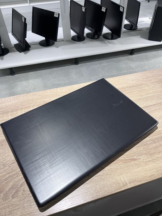 Ноутбук Acer Aspire E5