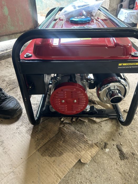 Генератор хонда 6,5кв