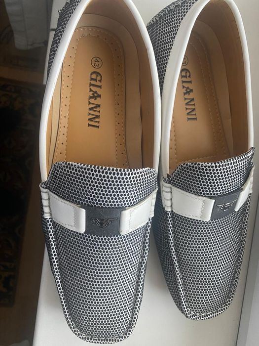 Продам стильные мужские лоферы