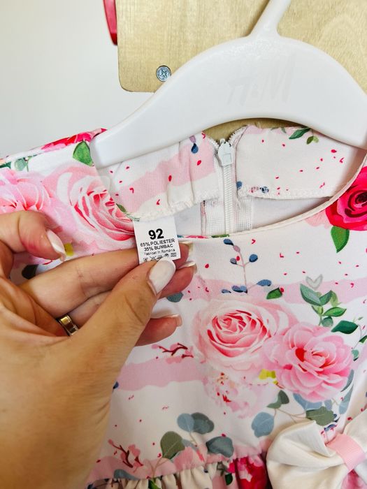 Vand Rochie Fetita marime 92