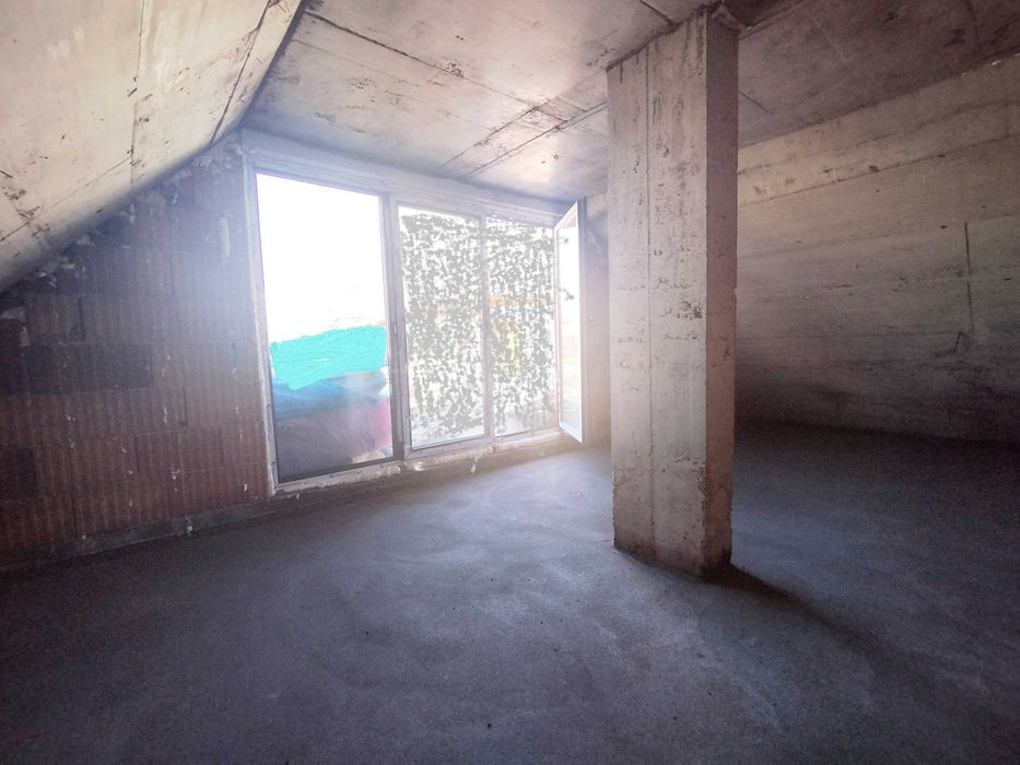 Продава се Мезонет в Перник, Център - 138 кв.м за 1375 €/кв.м - Снимка #8