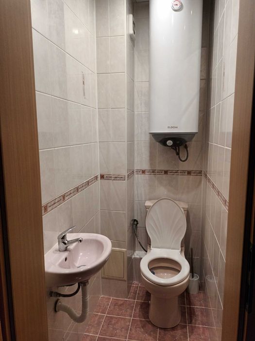 Дава се под наем Двустаен апартамент в Варна, Левски - 68 кв.м за 459 € - Снимка #8