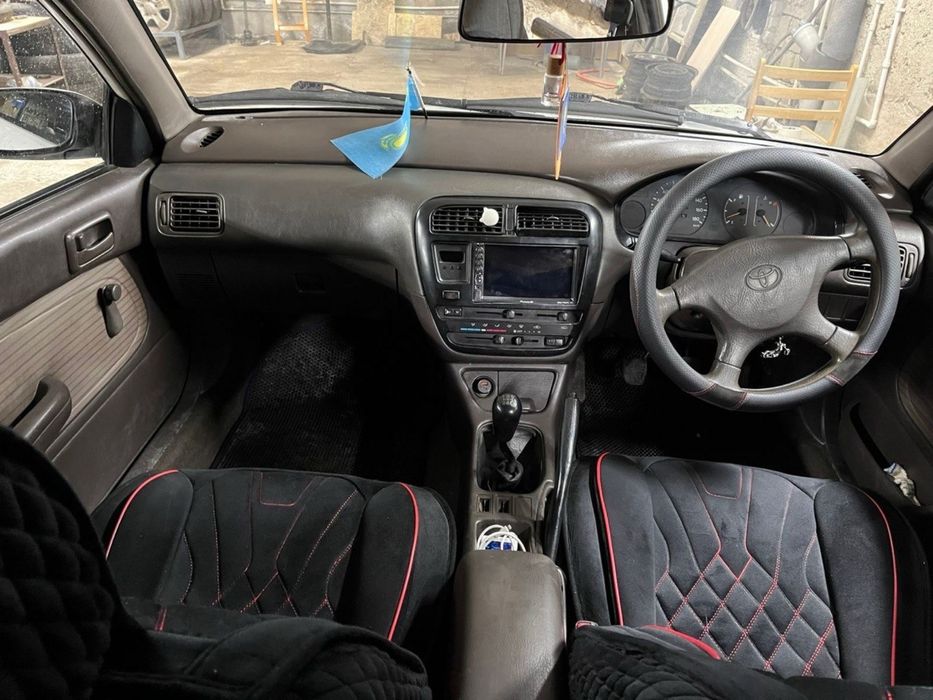 Toyota carina 1994