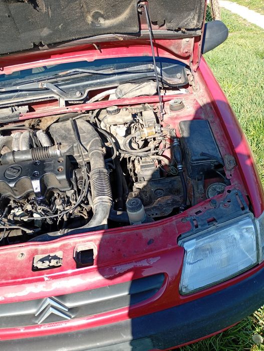 Dezmembrez Citroen Saxo 1.5 Diesel